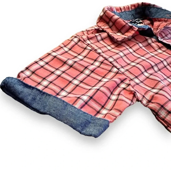 Ben Sherman | Boys Short Sleeve Plaid Button Down (5) - Picture 2 of 5